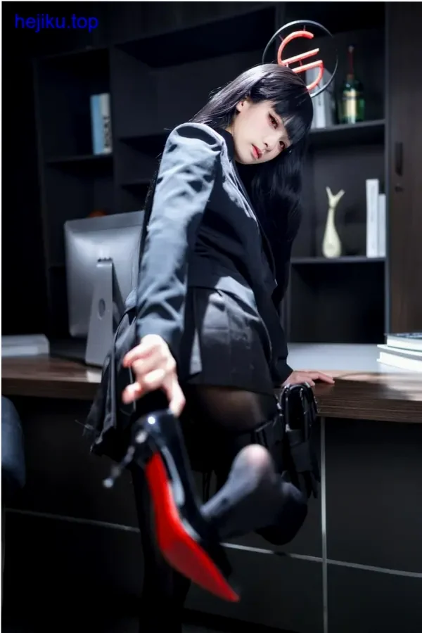 九柒喵亚丝娜剑术cos