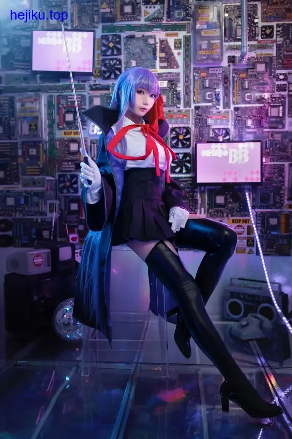 迷失人形quq JOJO中式混搭cos 太师椅坐姿